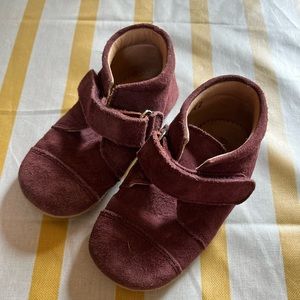 Petit Nord Purple Suede Soft Shoes Sz. 22